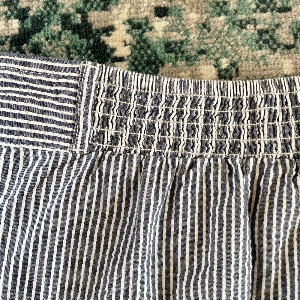 American Eagle Outfitters Blue Striped Seersucker Skirt Size Medium Lined Summer - Picture 10 of 11